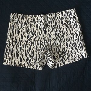 Dalia Shorts